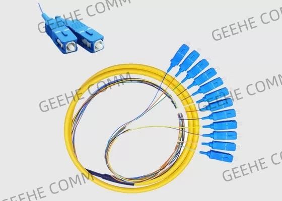 SC UPC 12 вырезает сердцевина из отрезка провода гибкого провода G652D G657A1